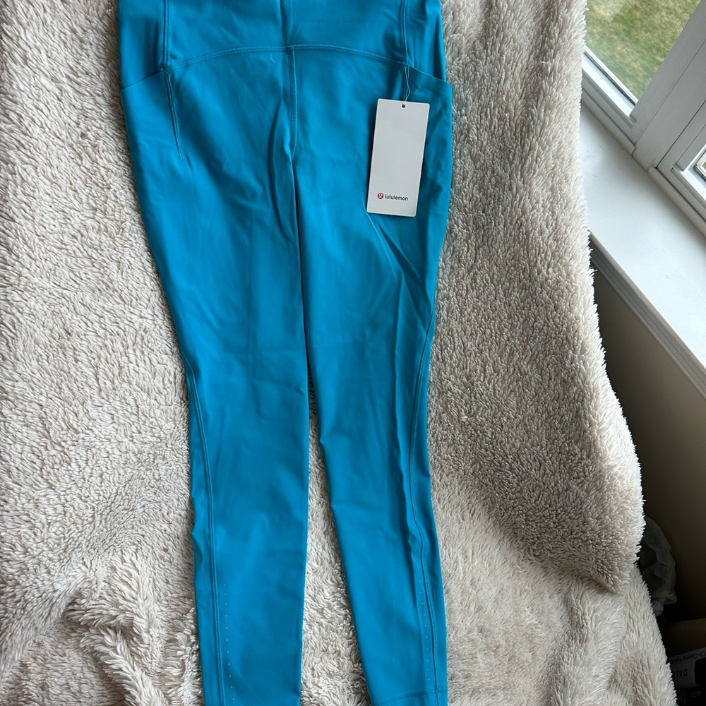 Lululemon Swift Speed HR Tight 28” Hawaiian Blue Sz 8 NWT